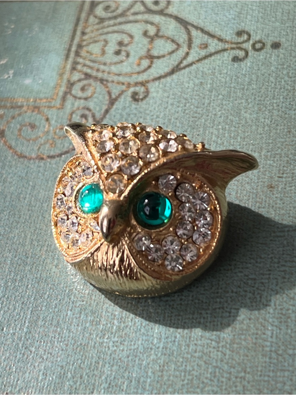 Vintage Gold Owl Crystal Pin Brooch with Emerald Eyes